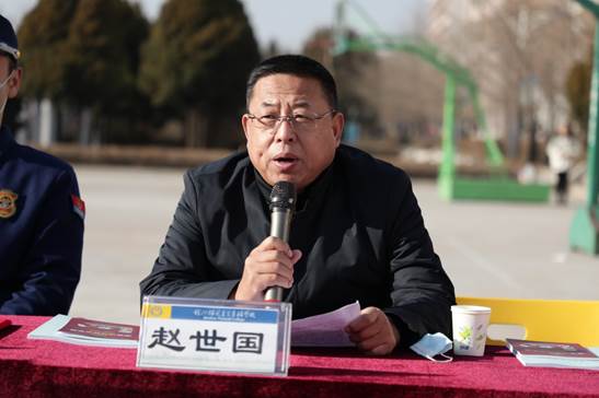 说明: 7C1A1617